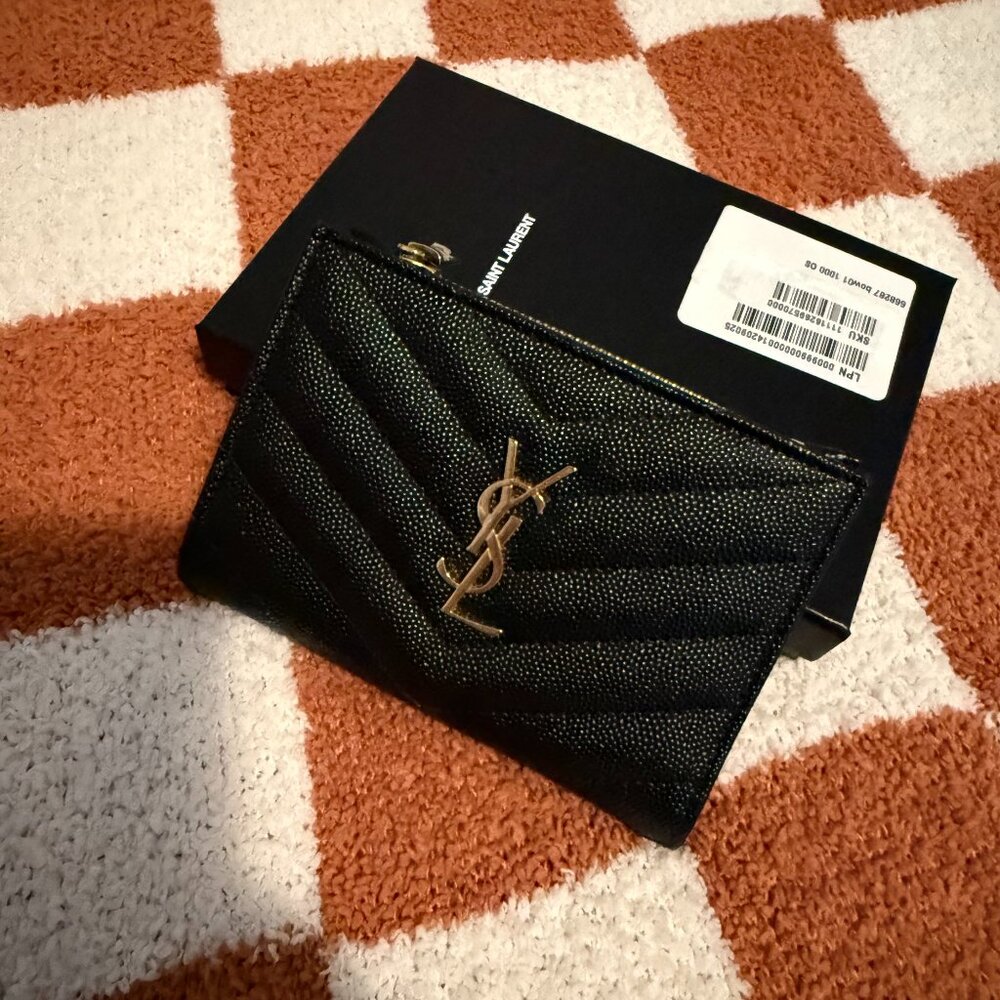 Saint Laurent Cassandre Matelasse Grain De Poudre Wallet